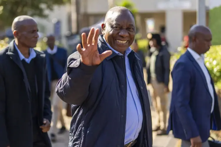 [EN] Cyril Ramaphosa Expected to Be Re-elected as President of South Africa