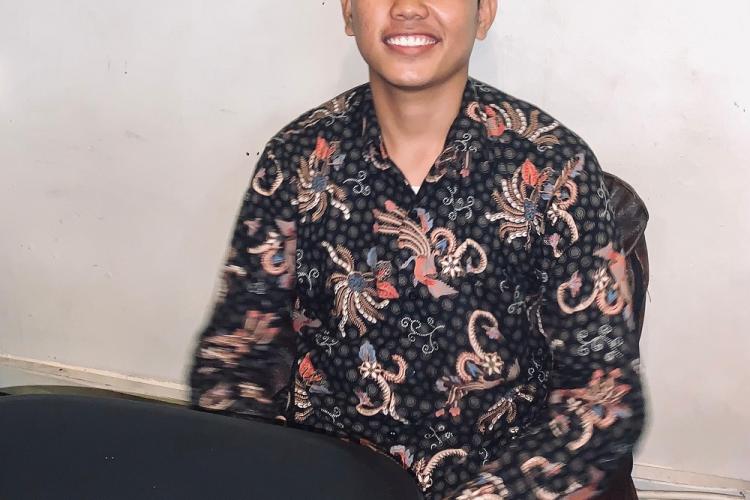 Dari Pena ke Panggung Prestasi: Faaiz Naufal Syahputra, Potret Generasi Muda, Berkarya dan Menginspirasi 