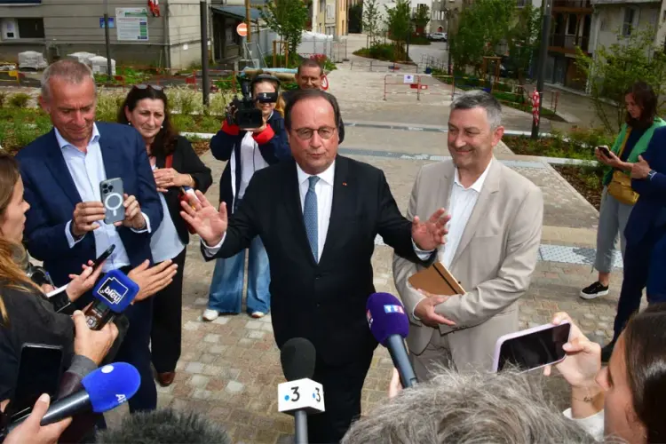 François Hollande Returns to Battle in the French Parliamentary Elections